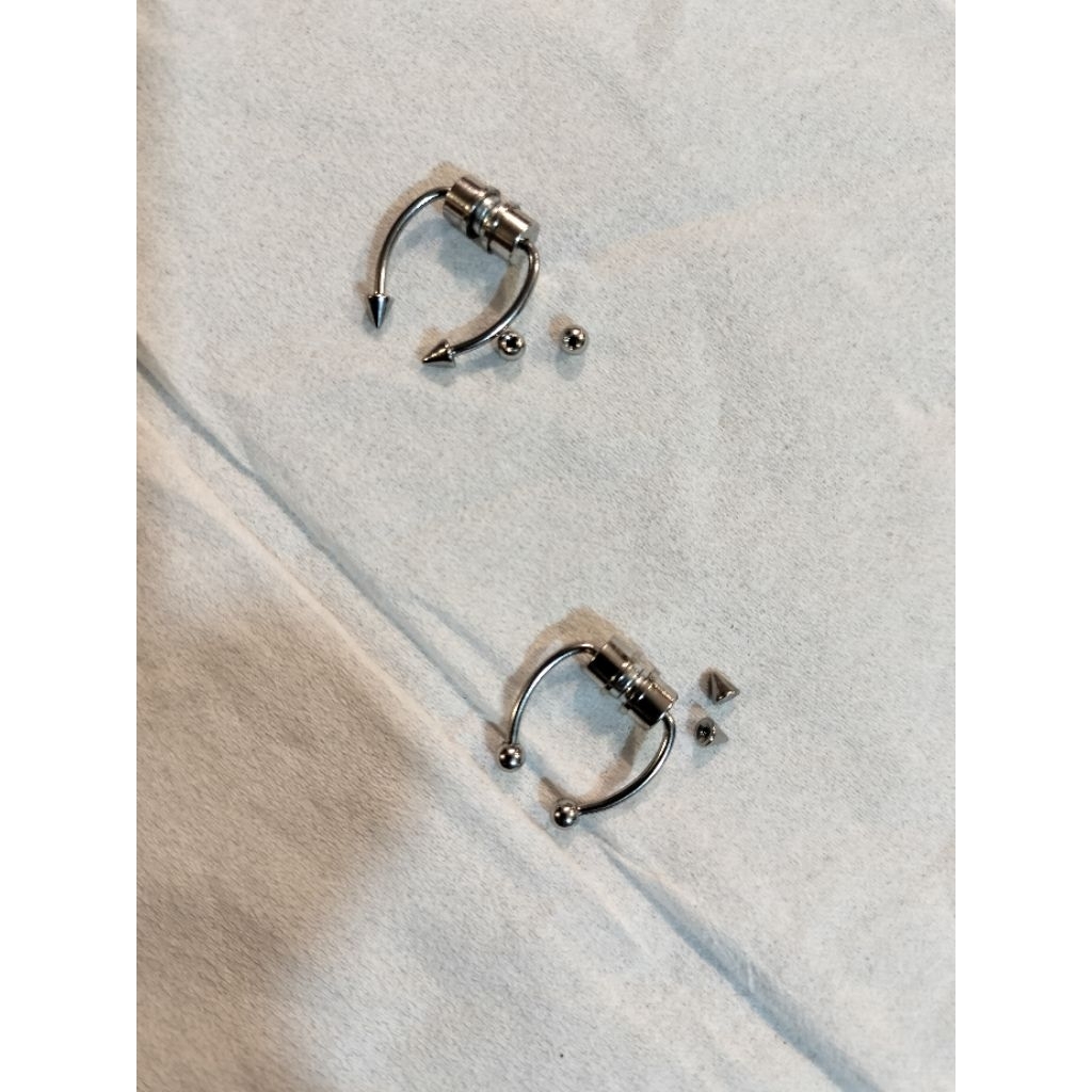 1Biji Tindik Magnet Tempel Hidung Septum Tapal Kuda U Piercing Hidung Magnet Stainless Silver dan Hi