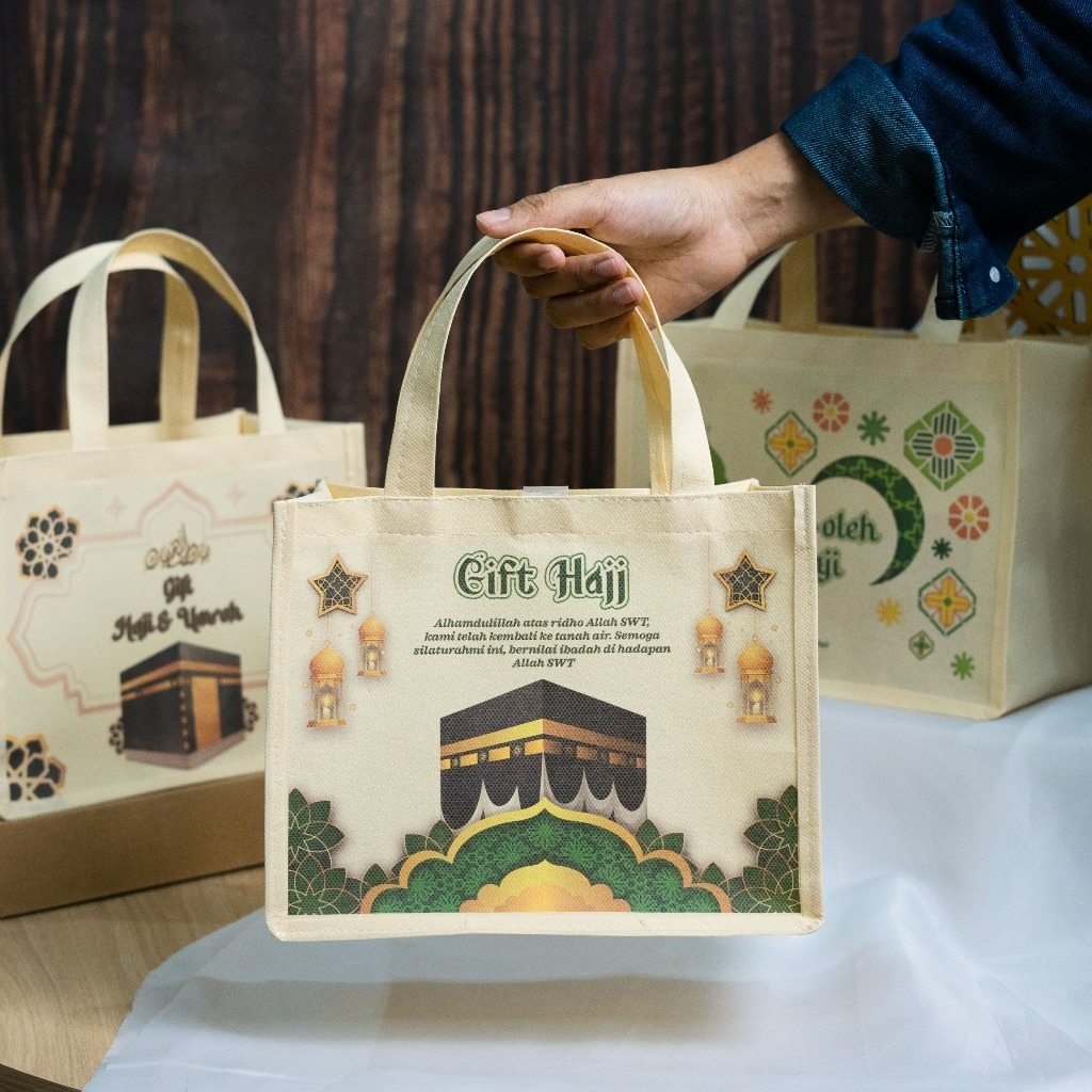 

Tas Souvenir Haji Umroh Tebal Ready Stock