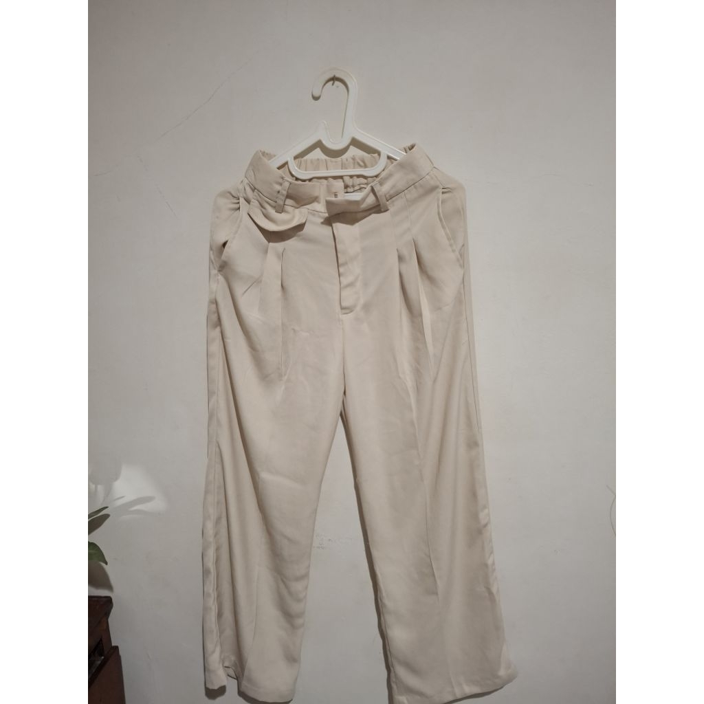 PRELOVED CELANA | ORO PANTS