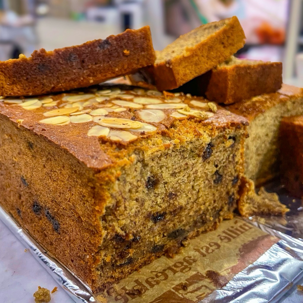 

Banana Bread x Bolu Tape Premium