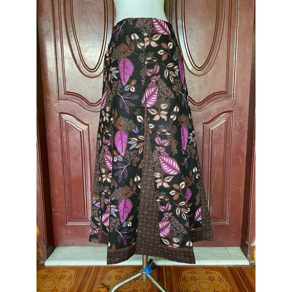 Rok Batik Panjang Model Pecah 8 Pakai Lapis Puring / Rok Batik Modern / Bawahan batik