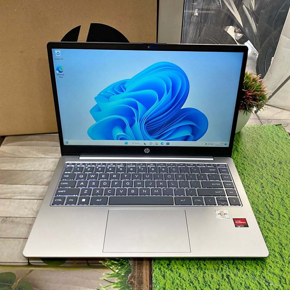 LAPTOP BARU HP 14s-EM0222AU Ram 8GB 512 SSD Win.11+OHS MURAH