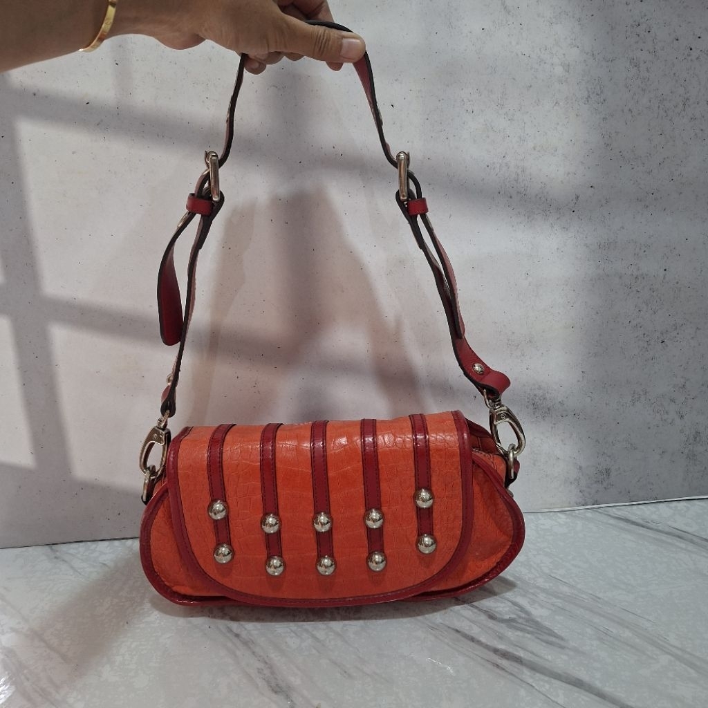 Tas Preloved Hobo Shoulder Bairuanniya Stud