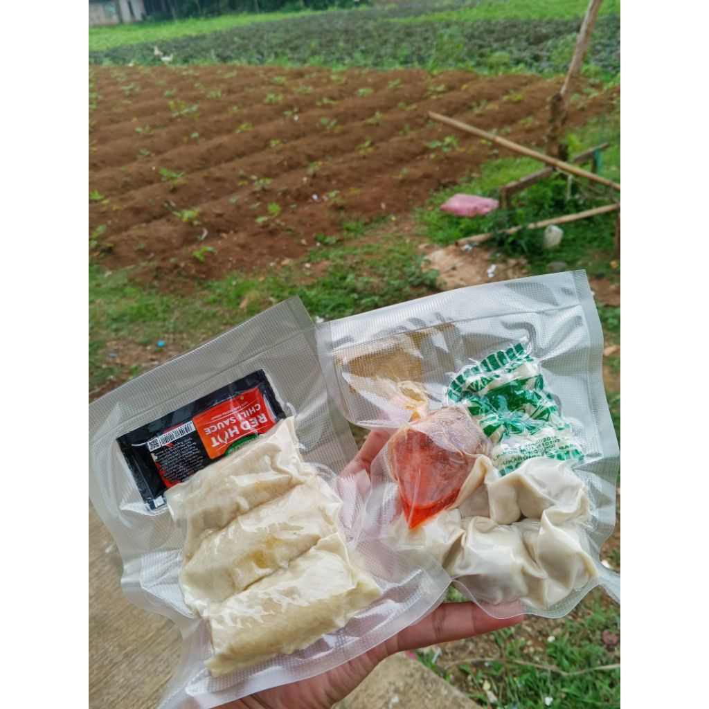 

PAKET HEMAT DIMSUM KEJU + WONTON AYAM