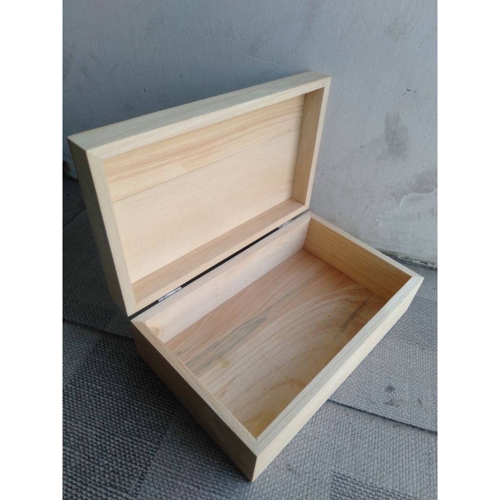 box kayu 25 x 20 x 15 cm