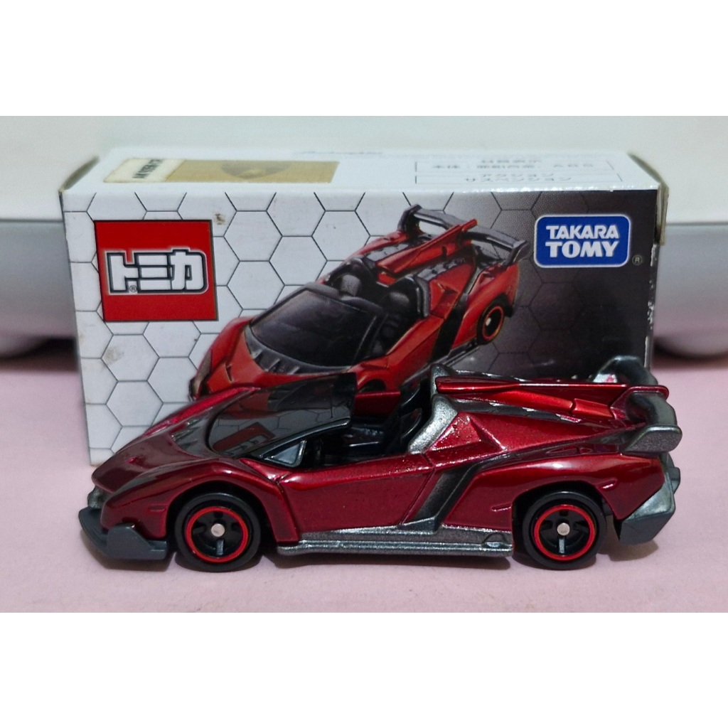 Takara Tomy Tomica Lamborghini Veneno Roadster