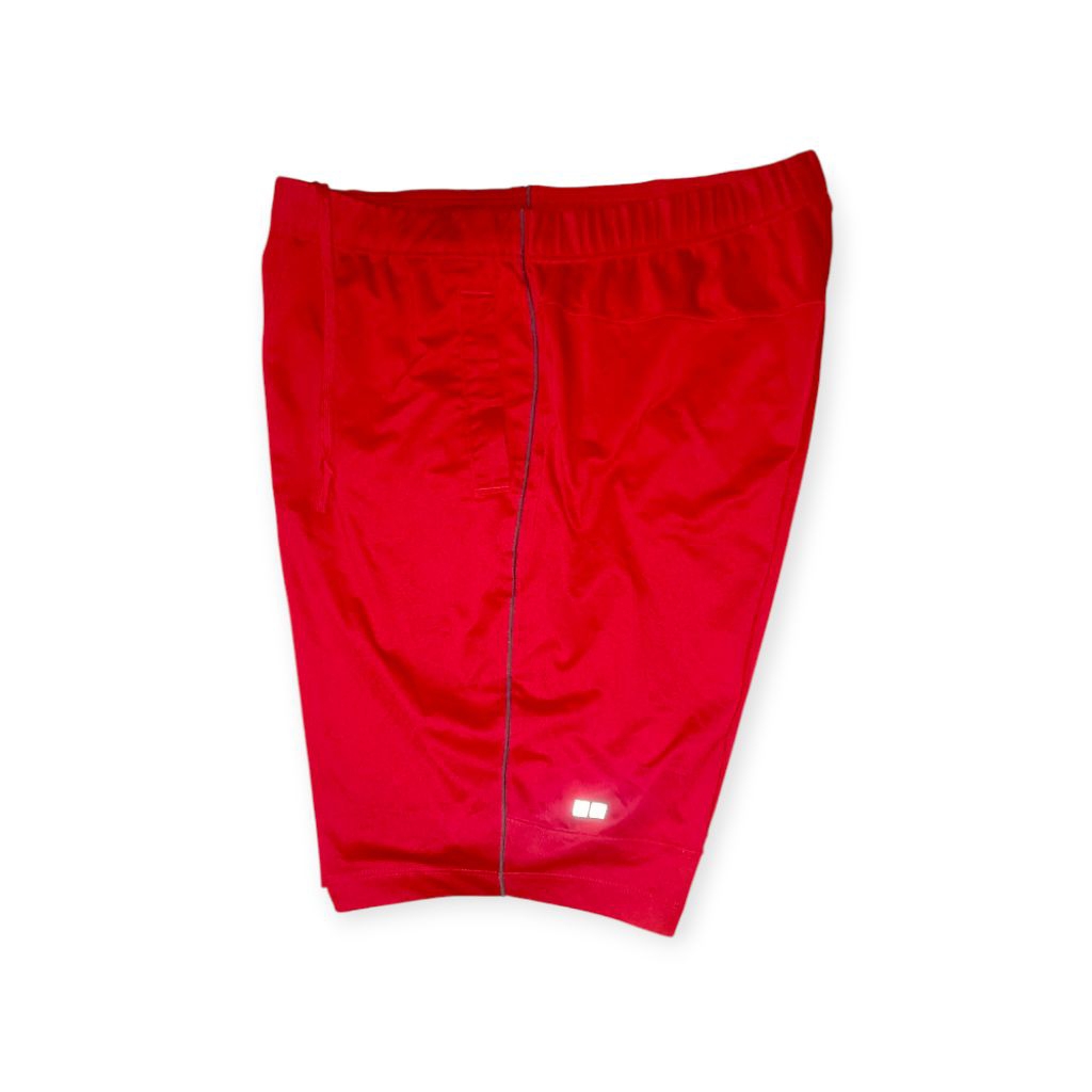 Celana Pendek Olahraga Uniqlo