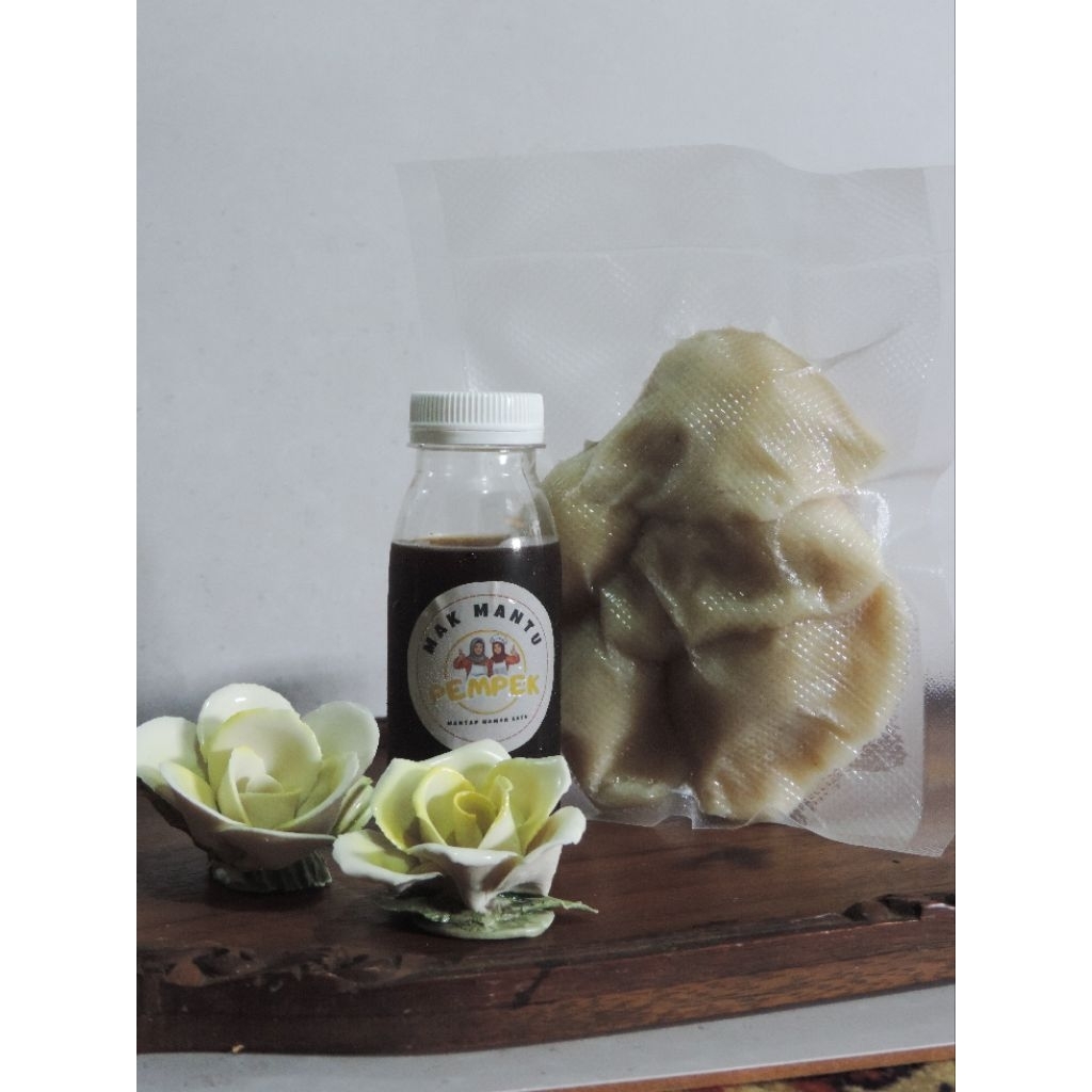 

Pempek Kapal Selam Frozen isi 5 pcs