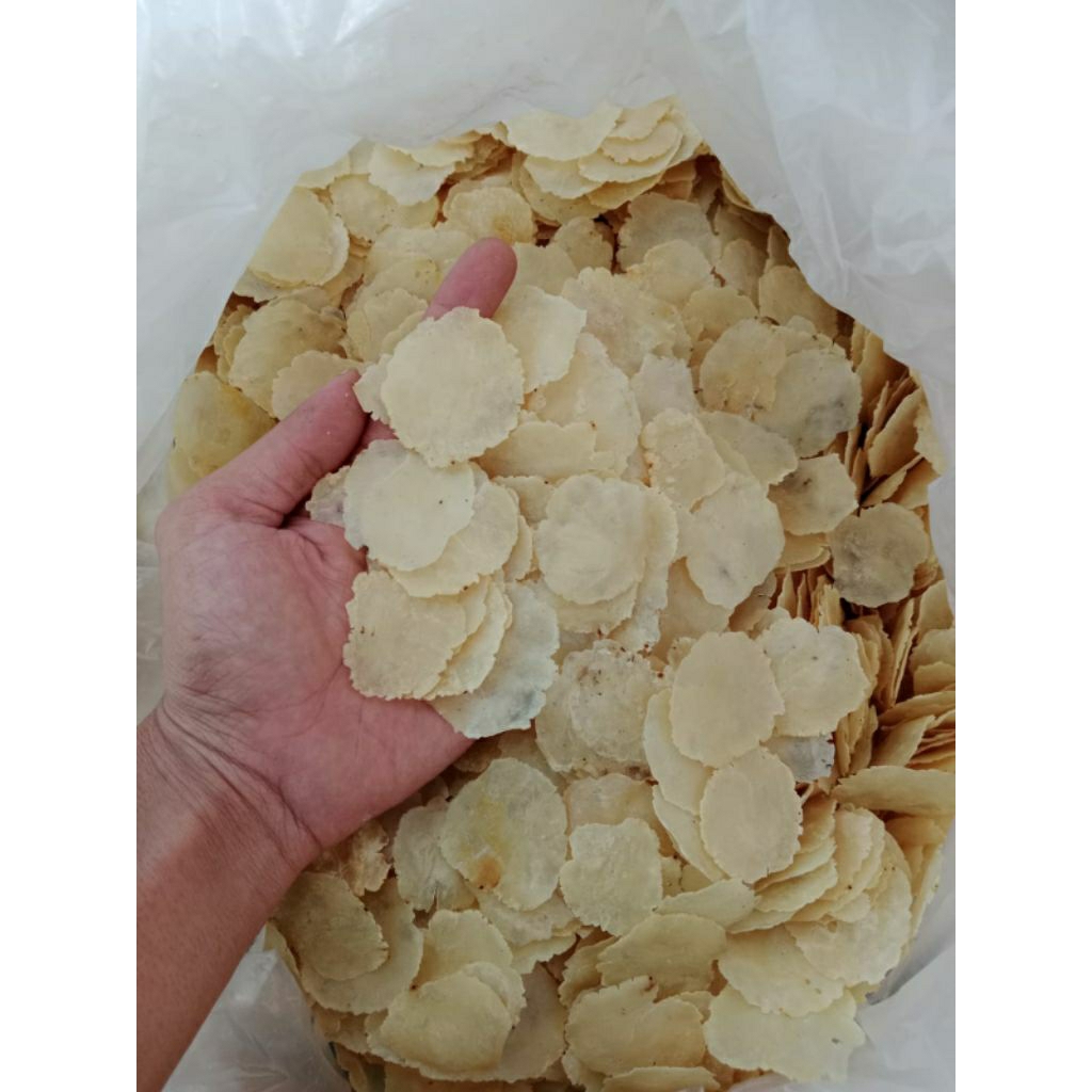 

1KG Emping melinjo super kering tipis UK 1&2 biji siap digoreng