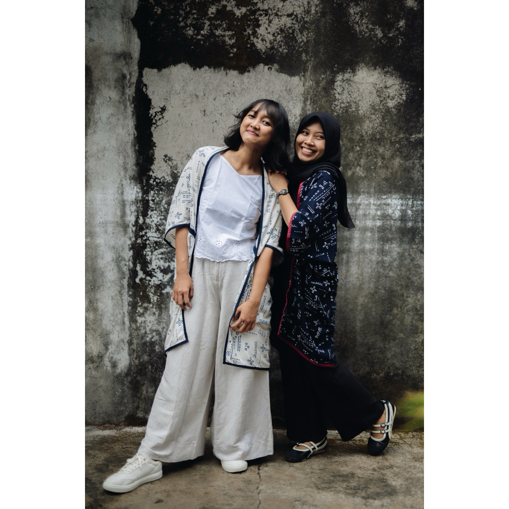 LAYANGMAYA Smara | Btari Outer | Outer Batik