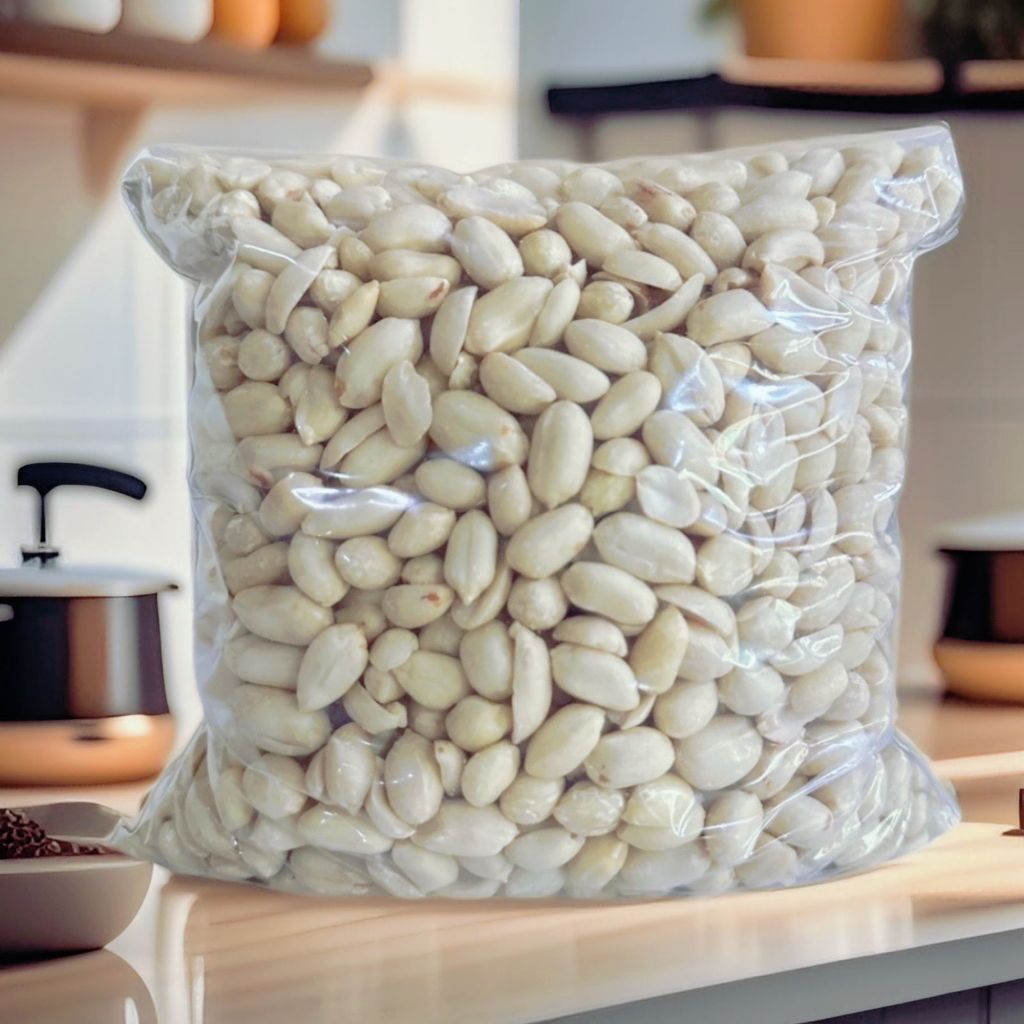 

Kacang Tanah Kupas Mentah Jumbo Premium 1kg 25/29 Import Berkualitas Tinggi