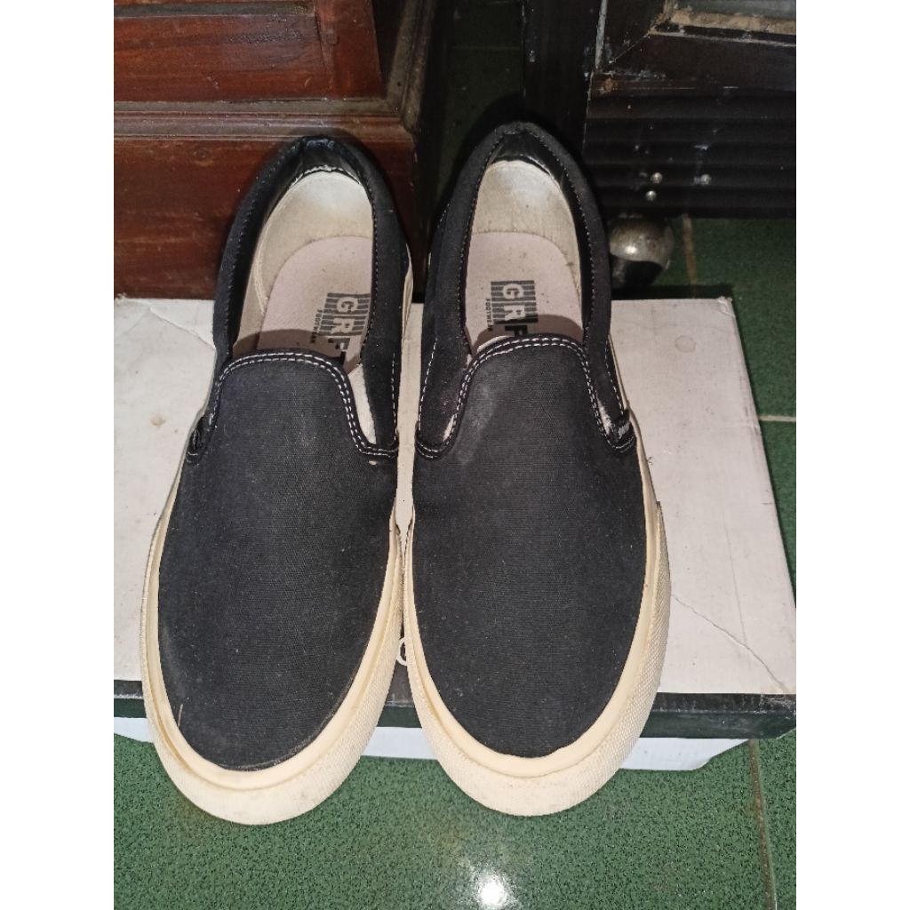 sepatu lokal gearfourth