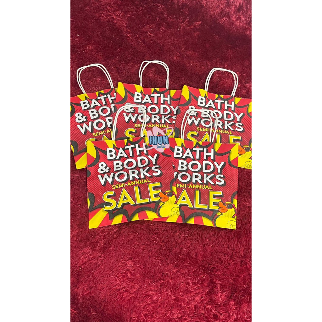 

bath & body works BBW paperbag(tanpa pembelian minimal 2)
