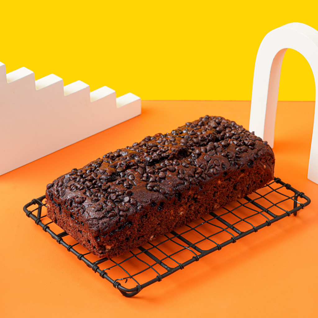 

Bake and Peel Banana Bread Dark Cocoa 900g – Big Loaf Moist, Chocolaty, Homemade, Hampers Premium