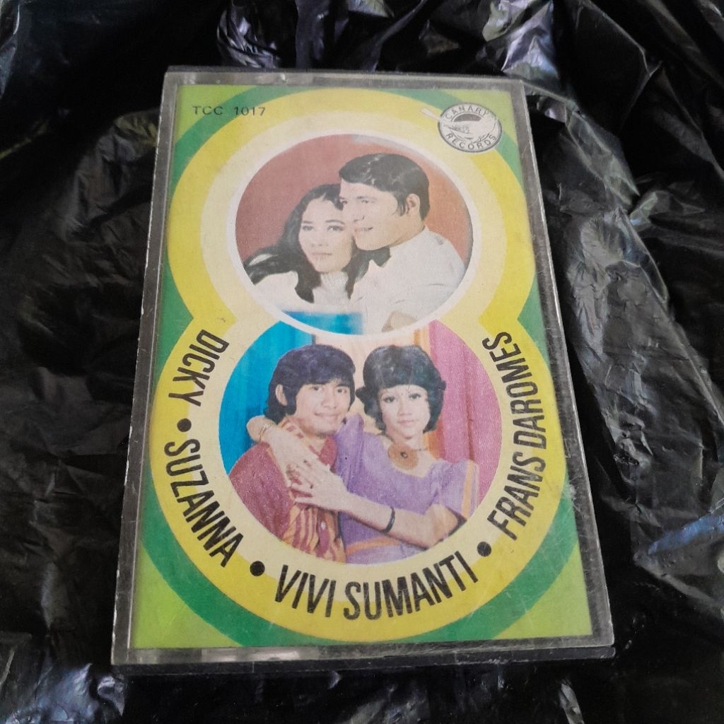 kaset pita dicky zulkarnaen, suzanna, vivi sumanti, frans daromes (canary recodrs)