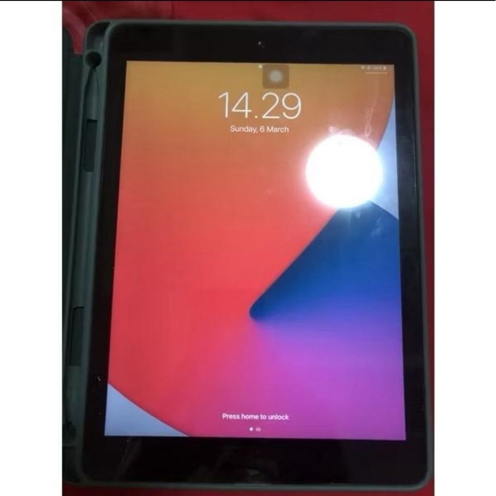 Apple Ipad 6 WIFI Only 128 gb