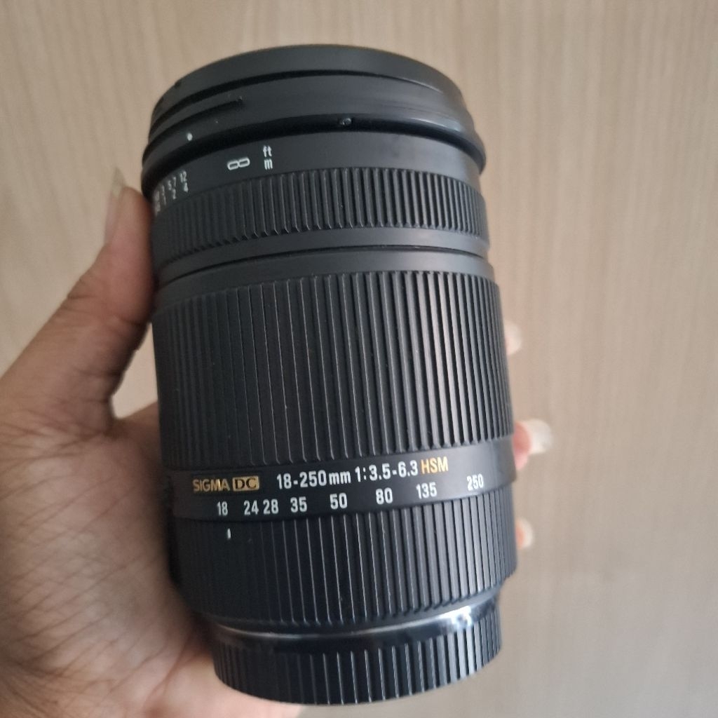 SIGMA 18-200MM HSM FOR CANON