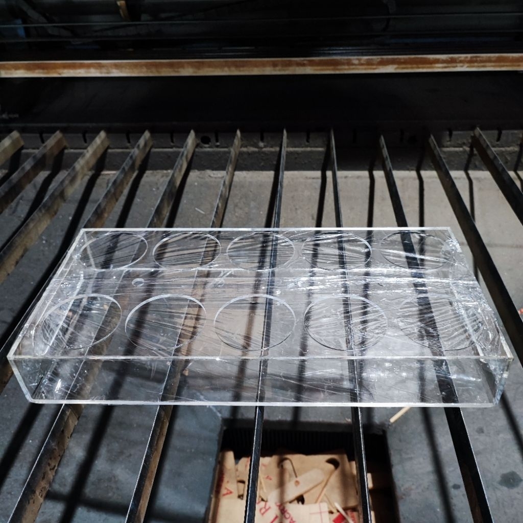 Tempat air mineral gelas 10 lubang Akrilik / Kotak Rak botol 10 lubang ACRYLIC