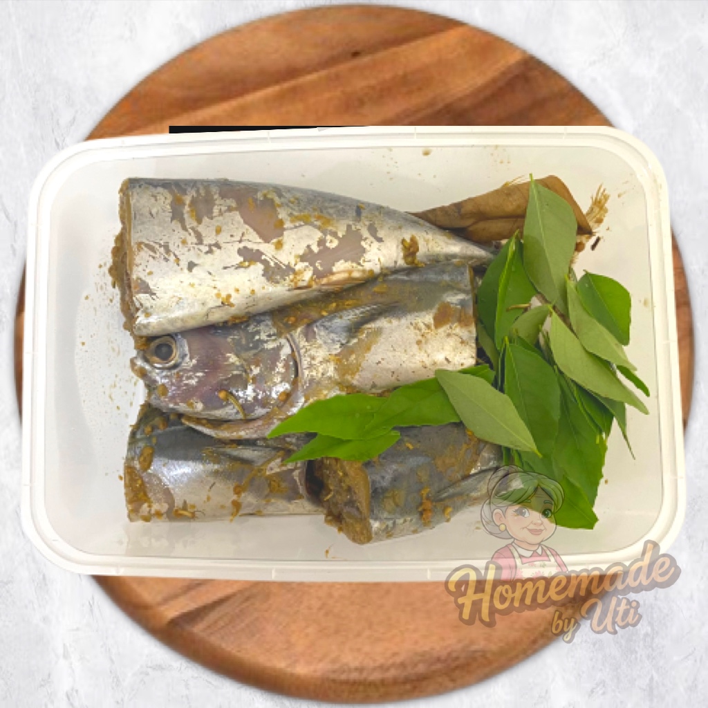 

KIRIM INSTANT Ikan Tongkol Bumbu Ketumbar 6 potong