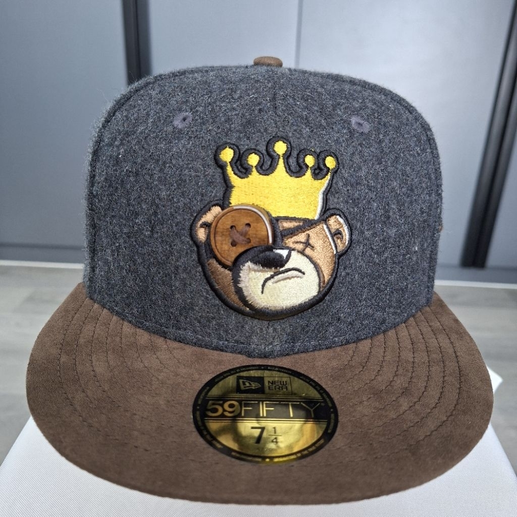 Justfitteds Exclusive Berlin "Button Bear" Logo x New Era 59FIFTY 7 1/4 NEW