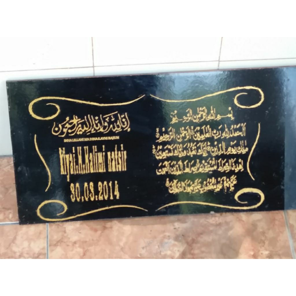 kijing nama batu nisan