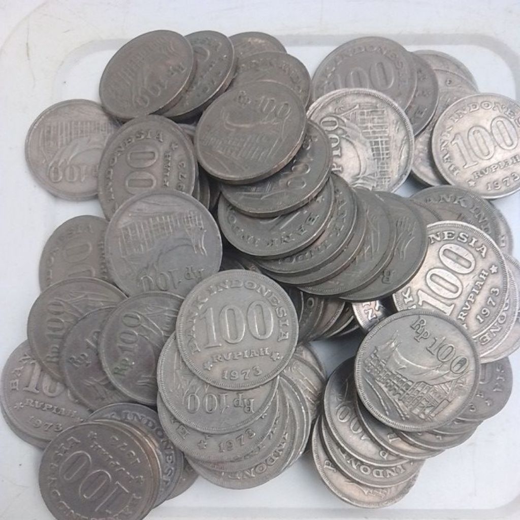 UANG KUNO 100 RUPIAH RUMAH GADANG TAHUN 1973