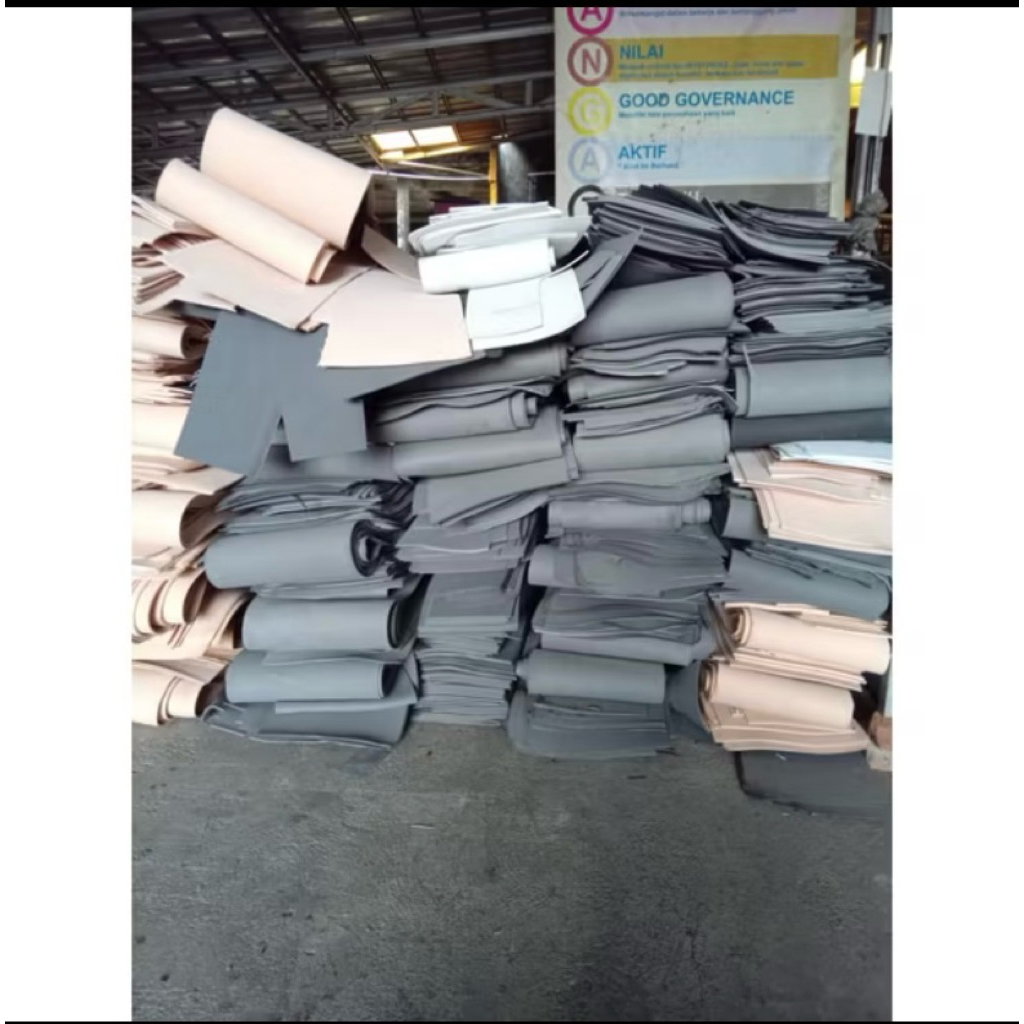 

Eva Foam 125x25cm - Ketebalan 2mm Cocok untuk Kerajinan, Dekorasi, Lapis Topi, Tas Dll