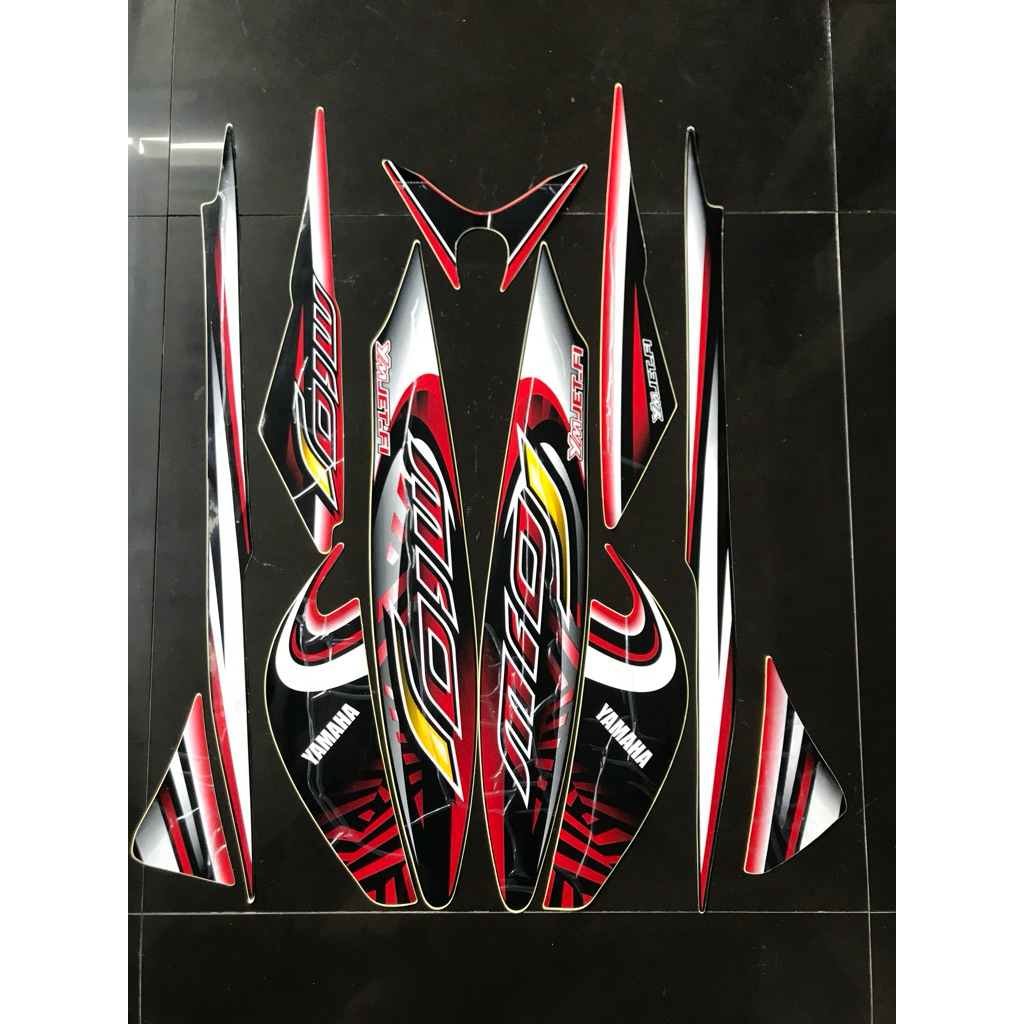 STRIPING STIKER MIO J 2014 SE HITAM MERAH