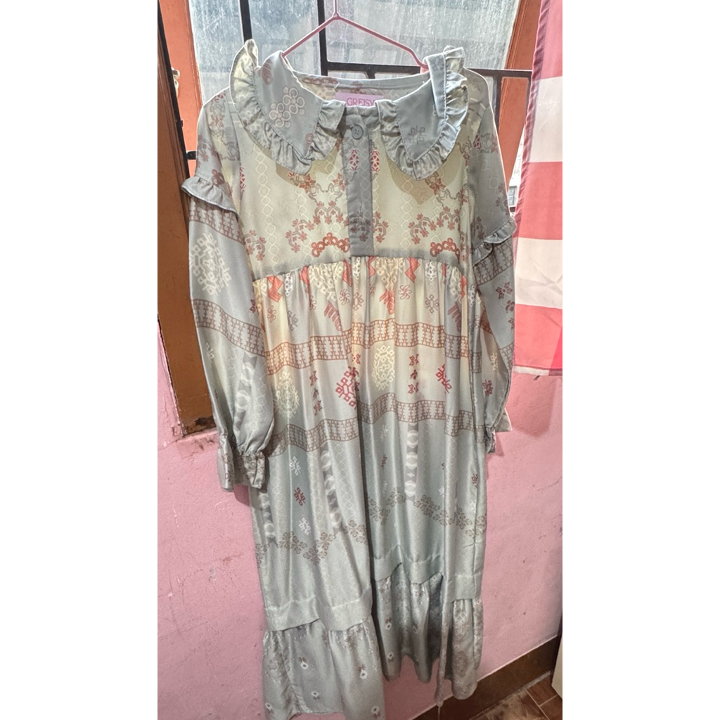 dress greisy