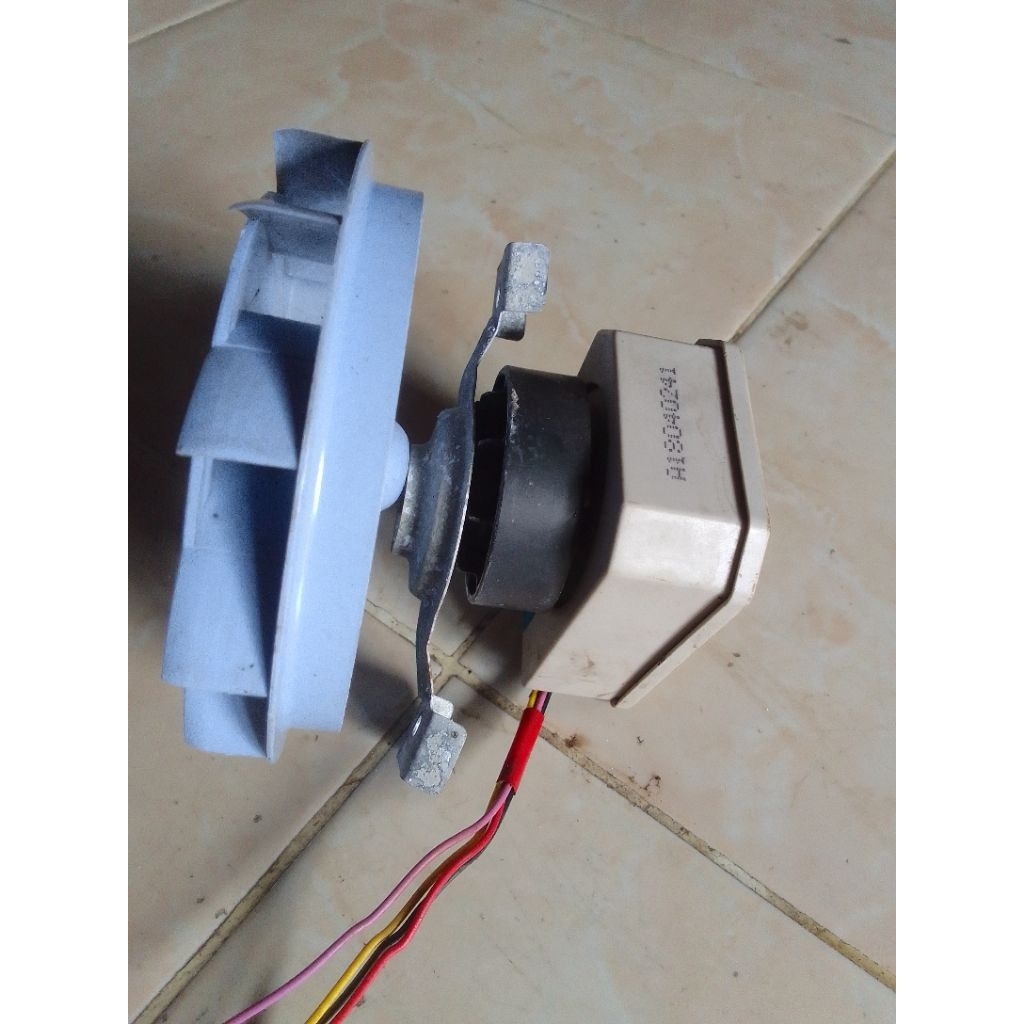 KIPAS FANE KULKAS LG 2 PINTU INVERTER ORIGINAL COPOTAN