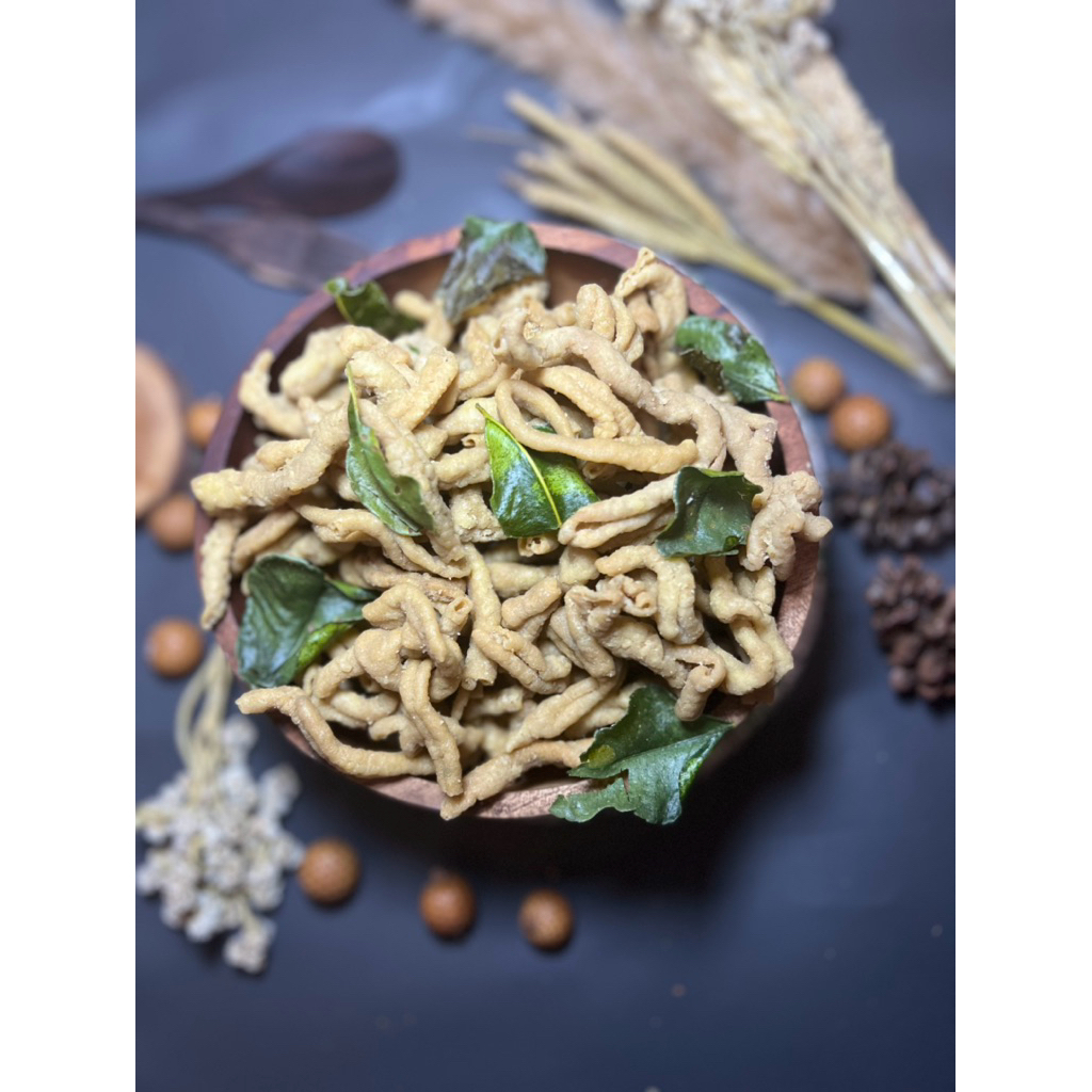 

FF New Item Kripik Usus Daun Jeruk 1kg || Cemilan Gurih Renyah Bergizi