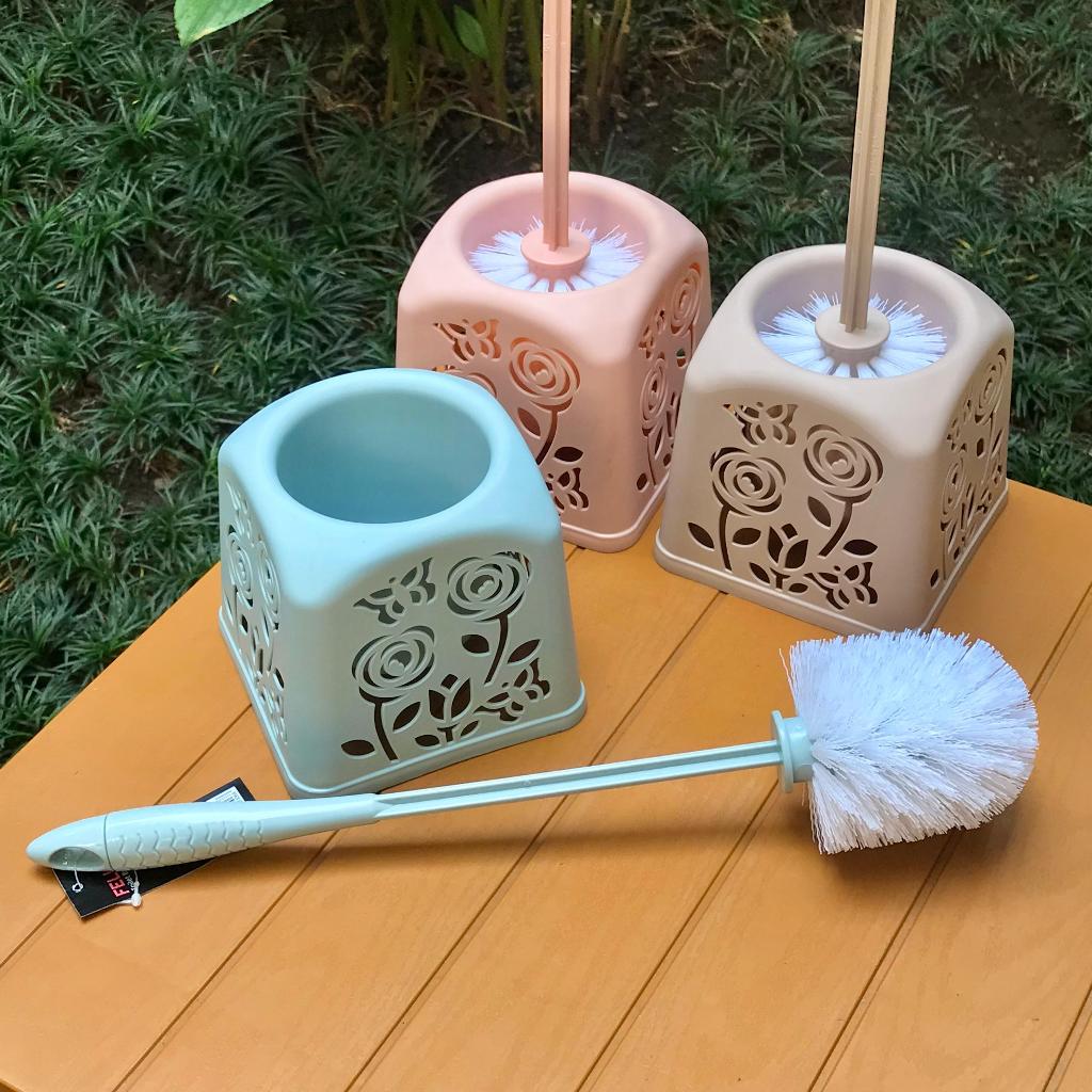 Sikat WC / Toilet Duduk Felina Hommy