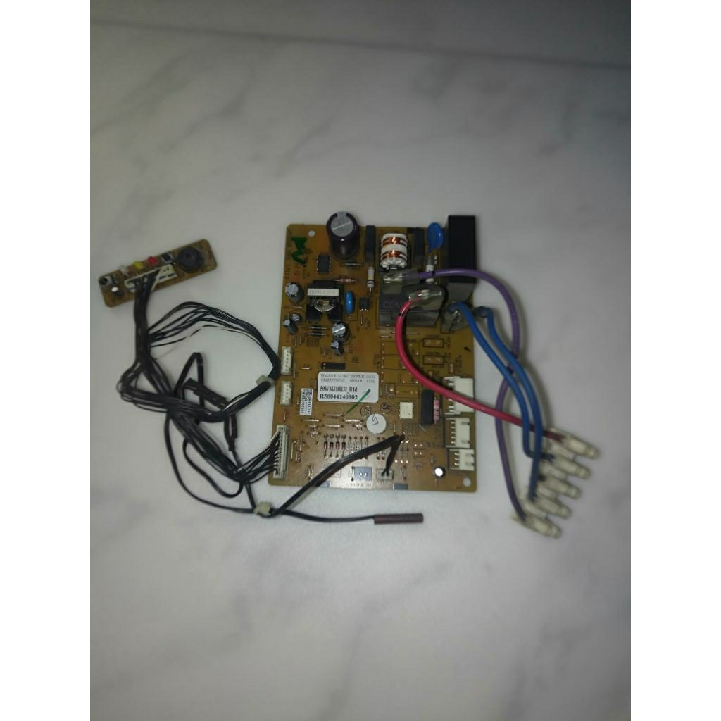 modul Indoor AC Daikin Malaysia 1pk