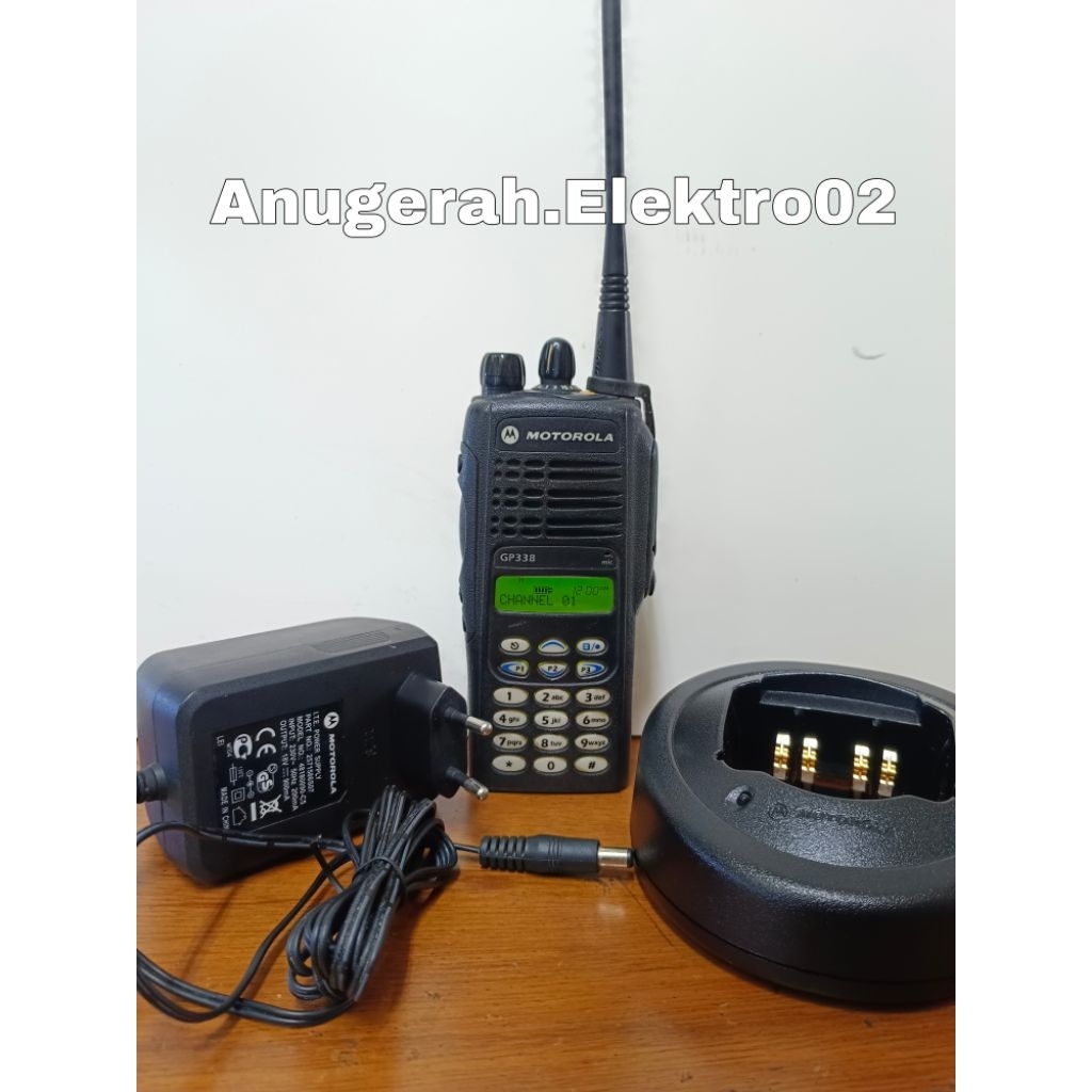 HT MOTOROLA GP338 UHF (403 - 470 Mhz) Second Original