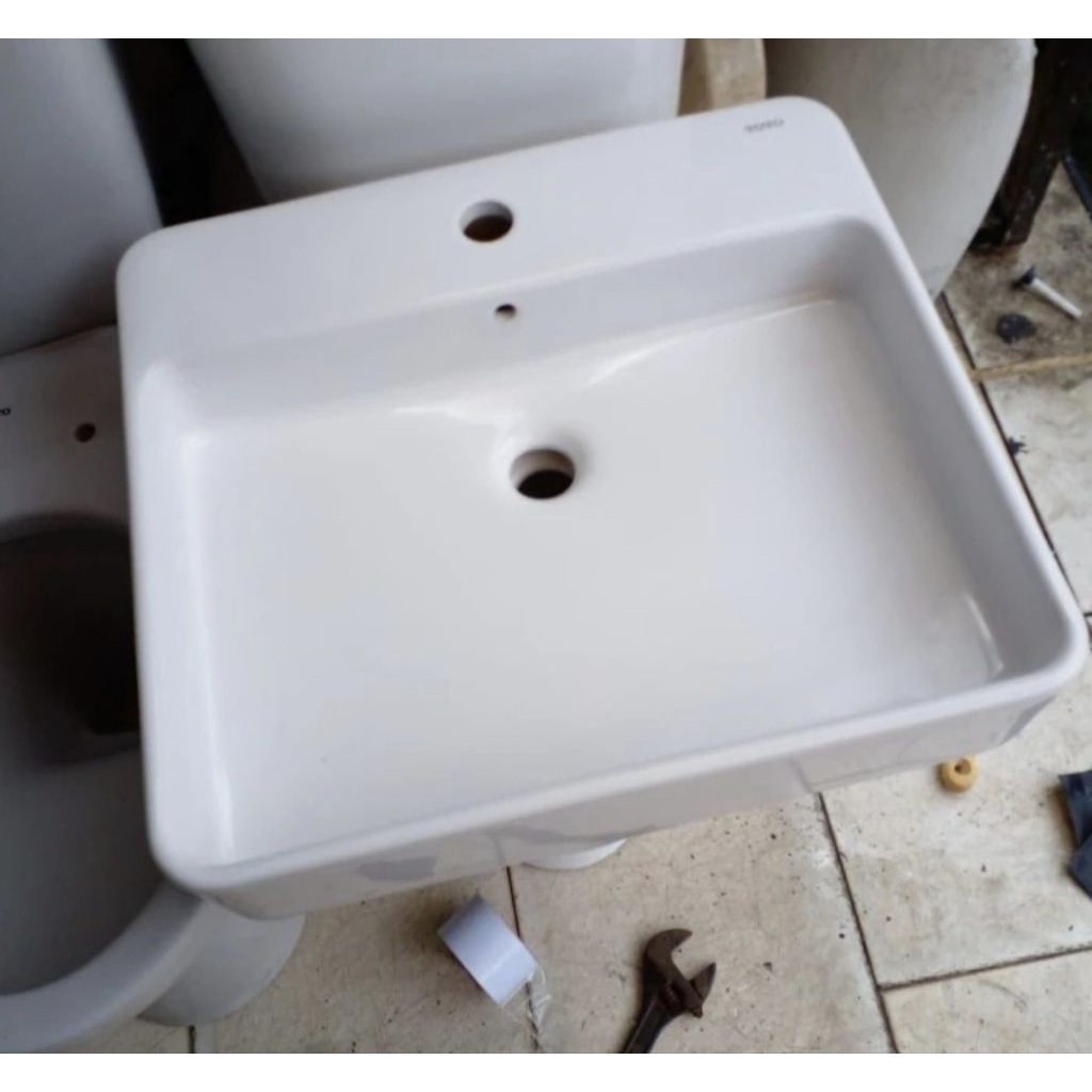 wastafel toto lw950j