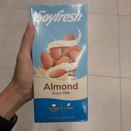 

Soyfresh Almond Soya Milk Susu Almond 1 Liter 1000ml