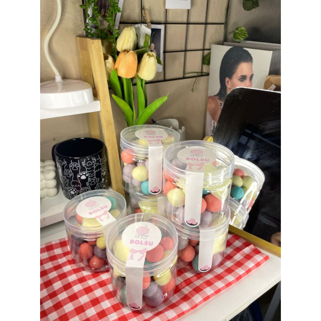 

Bola Susu Rainbow by softbite