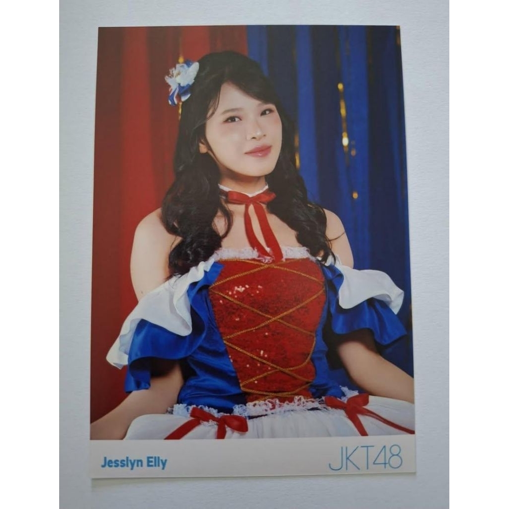 Photopack Lyn JKT48 - Circus