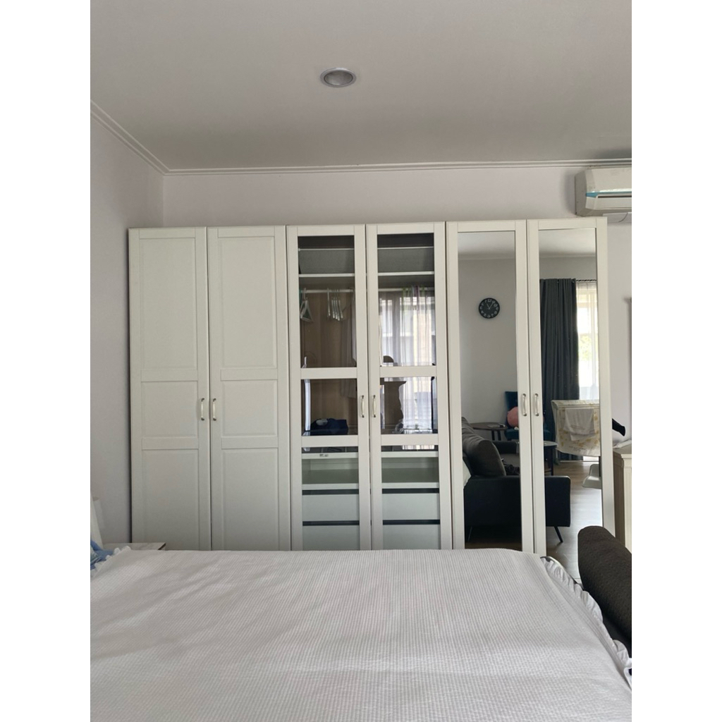 Lemari Baju Merk Ikea (COD PIK 1)- Full set/satuan