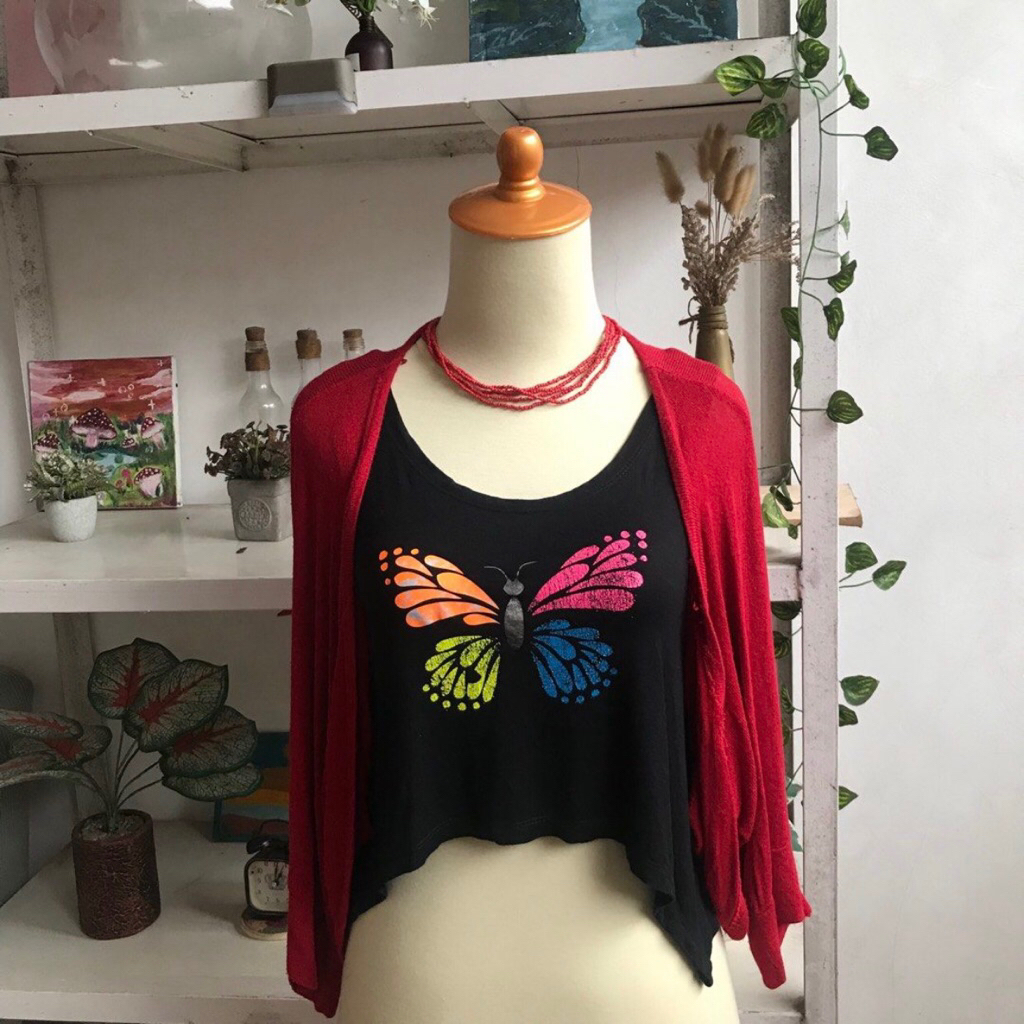cardigan merah