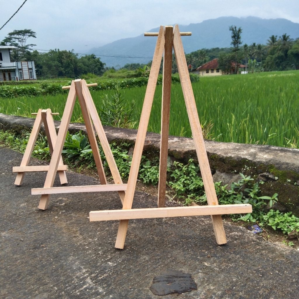 

Wooden Easel Tripod Kayu 30x20