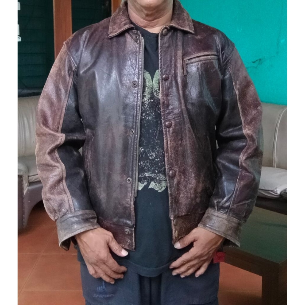 Jaket kulit vintage
