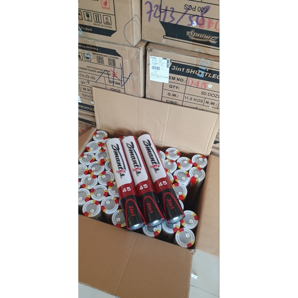 Dmantis D'Mantis Shuttlecock Badminton Bulu Tangkis 3 in 1 Dmantis D45 Speed 76 3in1