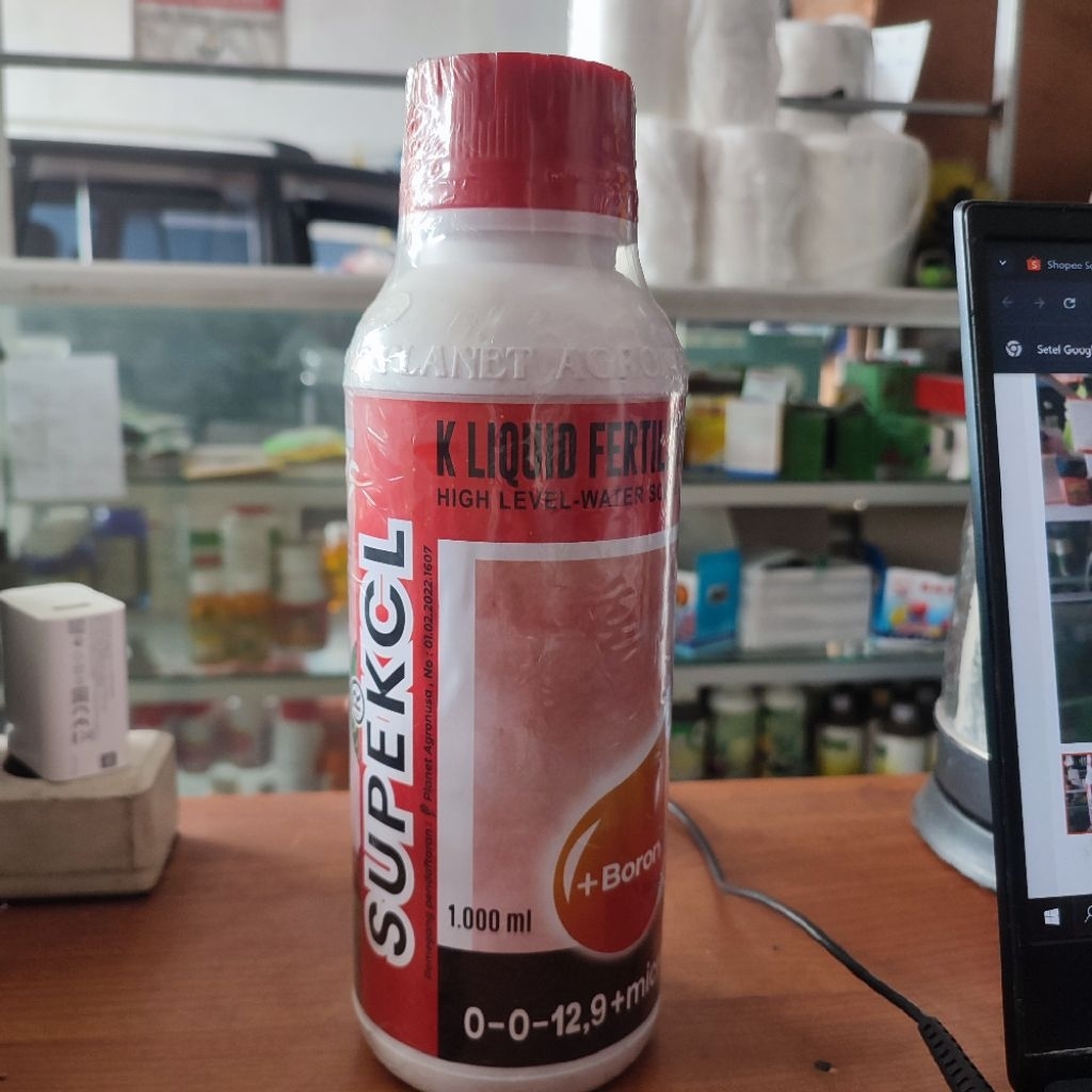 Pupuk Super KCL cair SupeKCL 1 liter, Kalium Liquid Fertilzer plus Boron