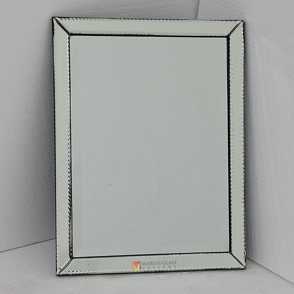 Cermin Persegi Panjang Minimalis / Cermin Dinding Ruangan Modern