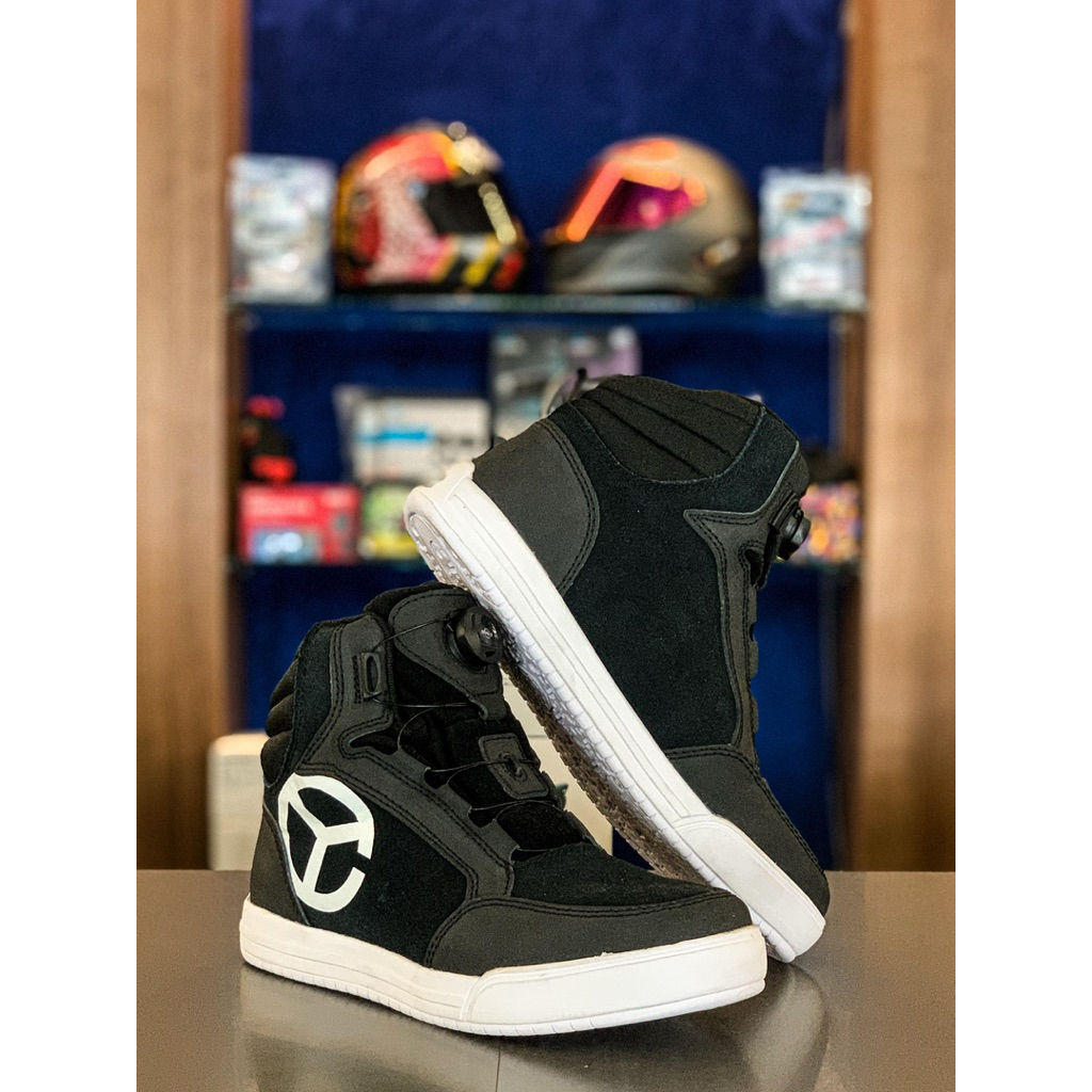 Yellow Corn YS-002 Black