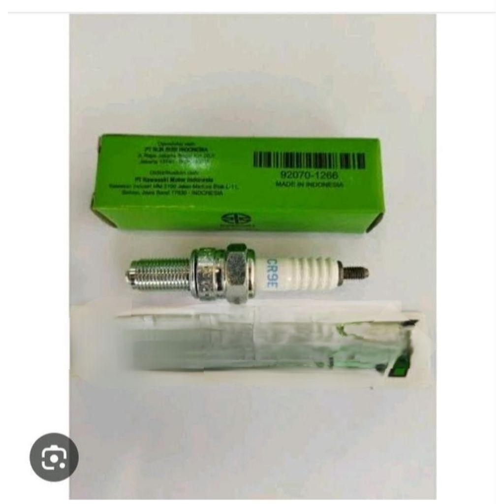 Busi busi CR9E  KLX 250 klx250 original kawasaki