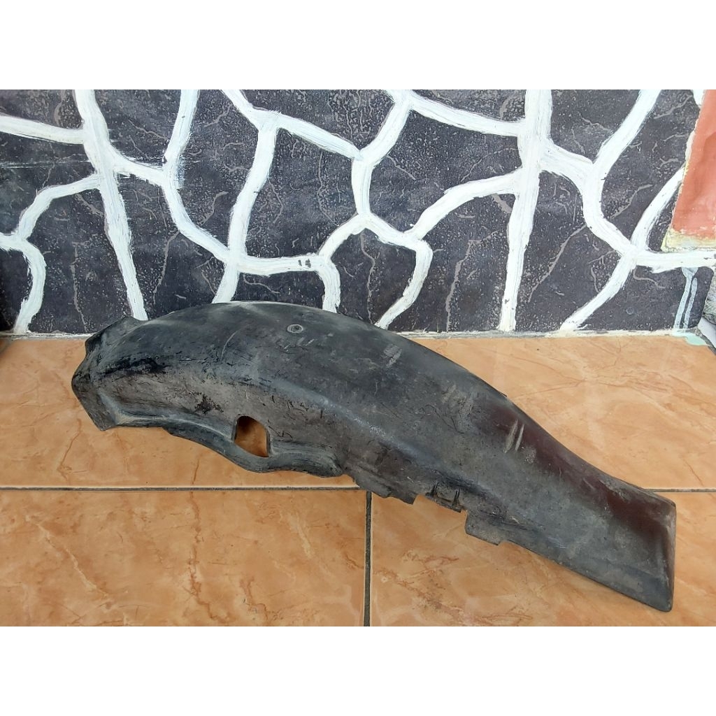 Sambungan Slebor belakang Honda Gl Max Megapro lama Ori