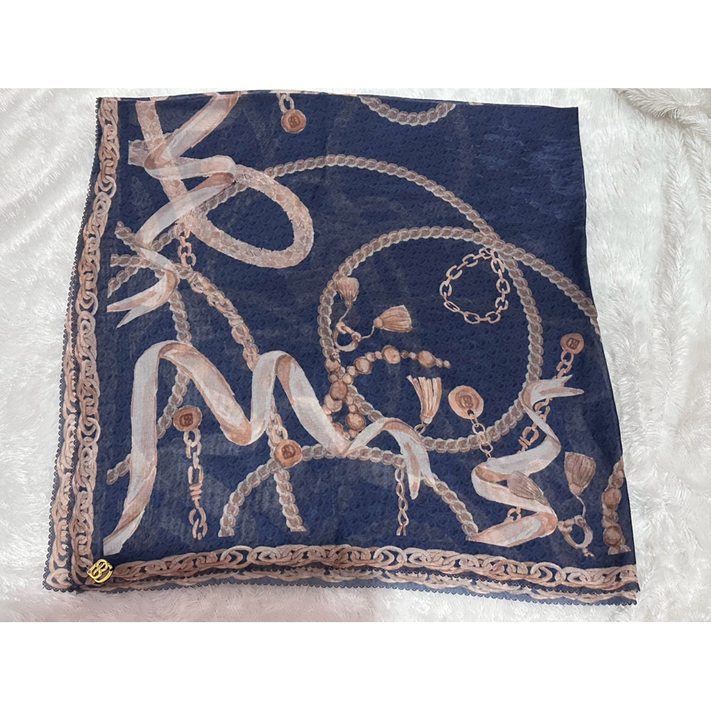 Buttonscarves Chain 1 Sapphire Buttonscarves Preloved