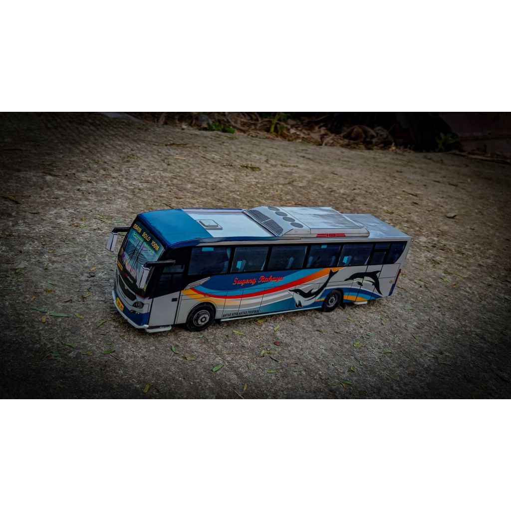 PAPERCRAFT BUS SUGENG RAHAYU "FEBRIANTI"
